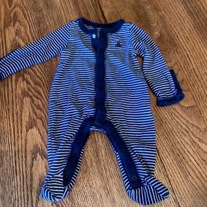 BabyGap up to 7 pounds onesie